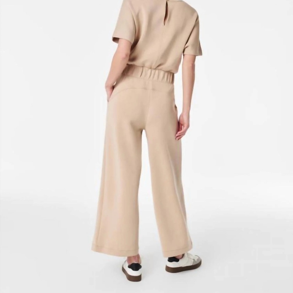 SPANX AirEssentials Cropped Wide leg jumpsuit - Picture 2 of 8